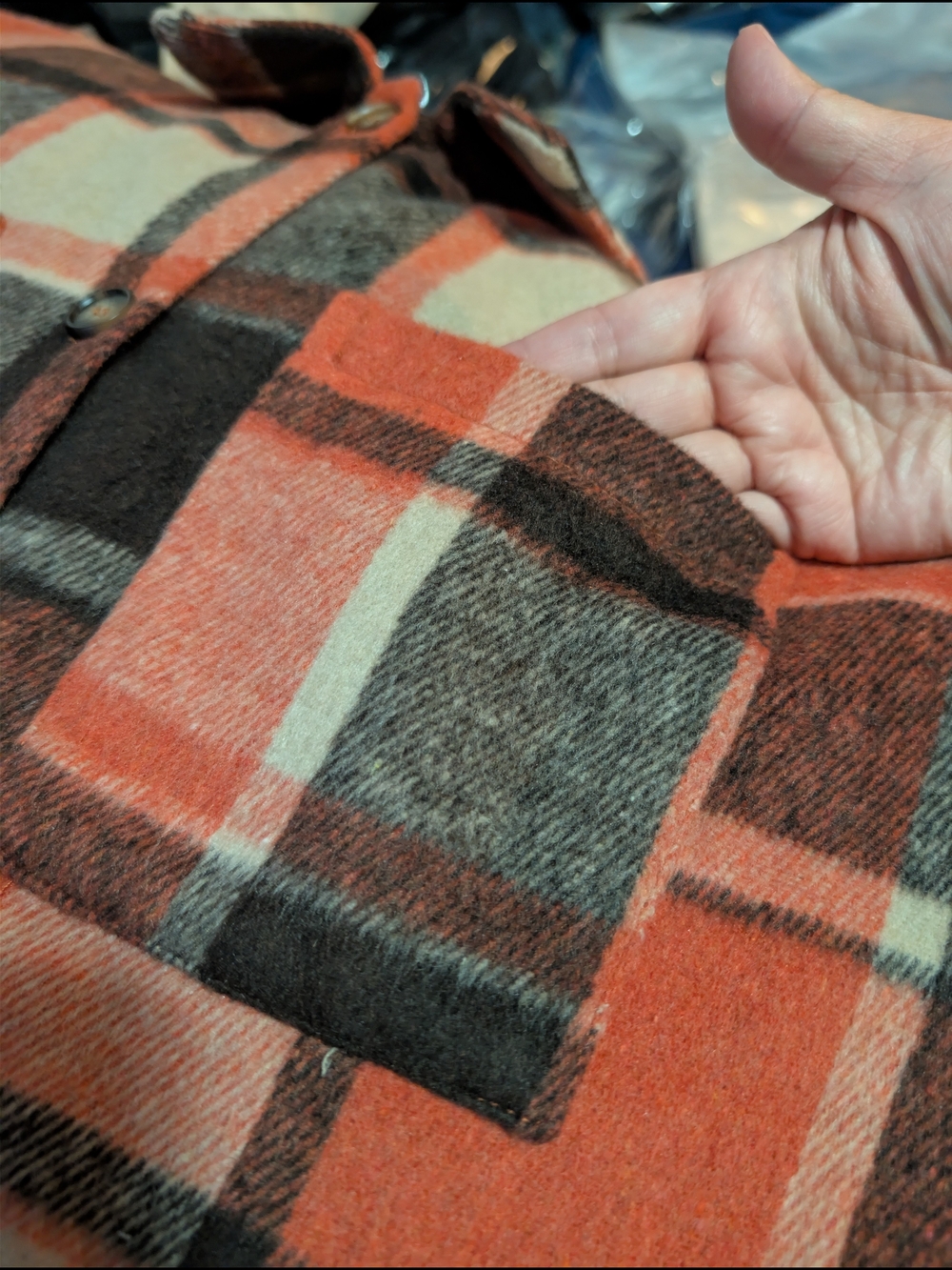 Fall Winter Sleeveless Cardigan - Picture 6 of 7